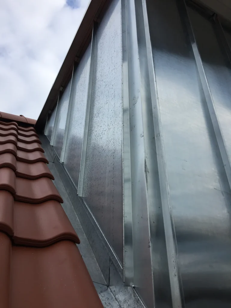 Gaubenverkleidung walzblank, Foto 6