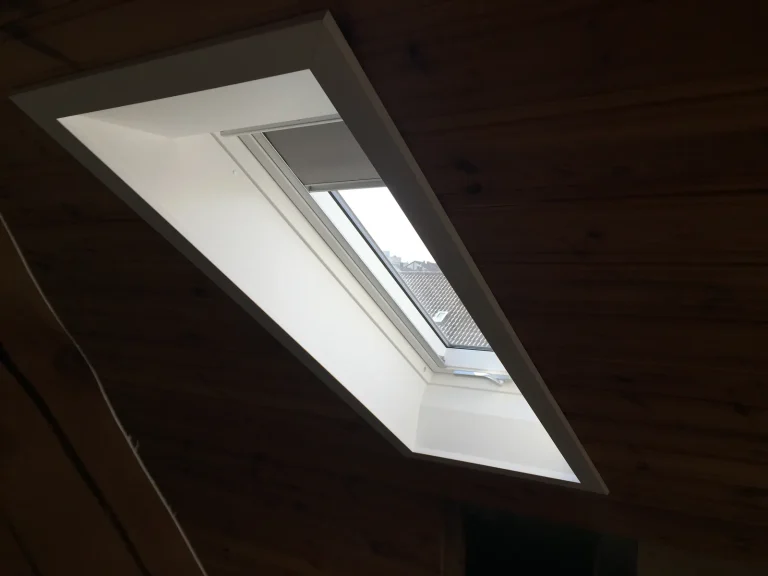 VELUX-Dachfenster mit VELUX-Innenfutter, Foto 4